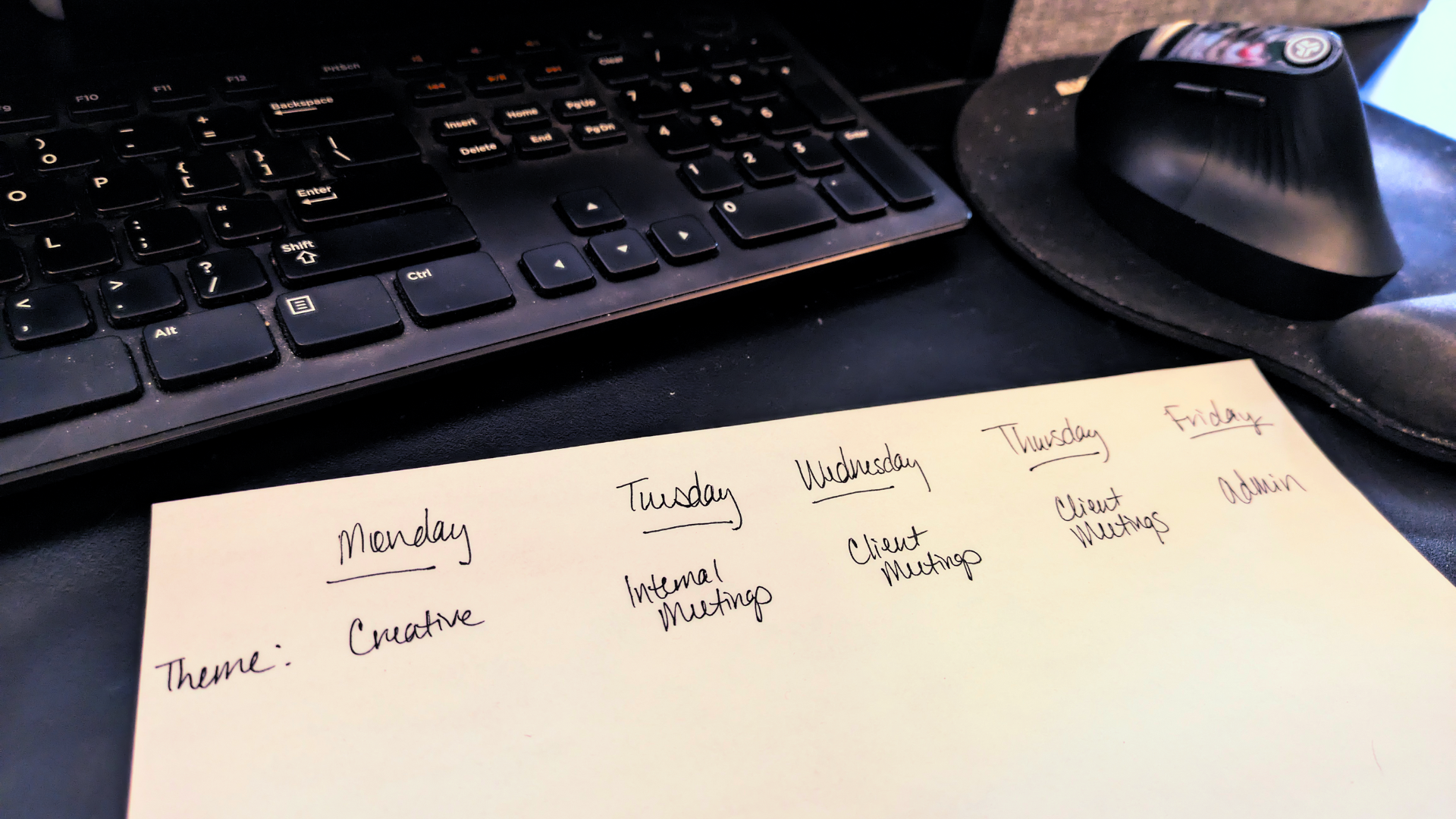 improve-focus-with-theme-days